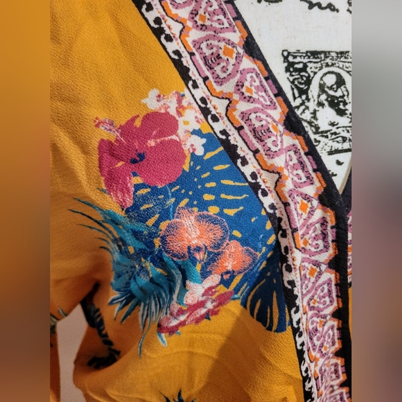 Free Flying Tomato Yellow Floral Faux Wrap Kimono Sleeve Cropped Top, Boho EUC S - Picture 5 of 11